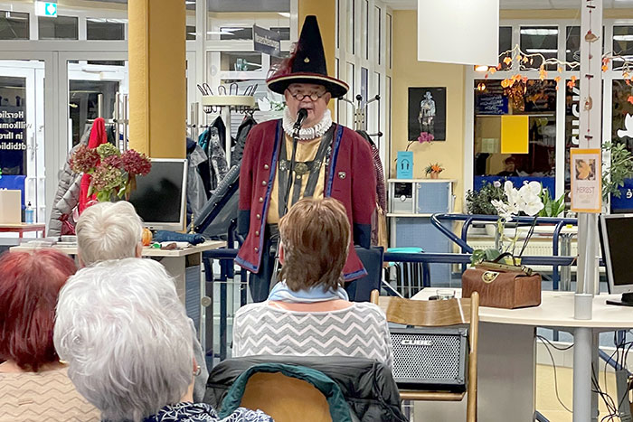 Hofmühlenkommissarius und Hofnarr Joseph Frölich alias Matthias Christian Schanzenbach