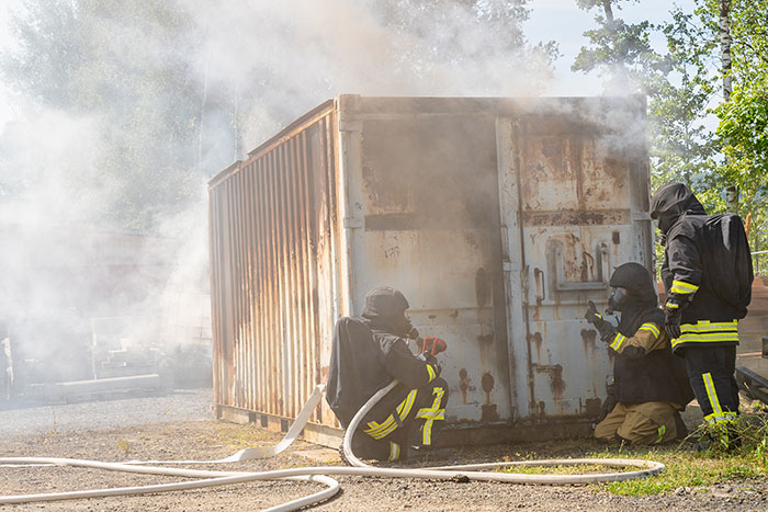 Ausbildung im Brandübungscontainer