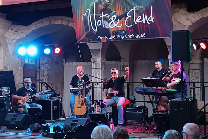 Band Not &amp; Elend im Gesindehaus