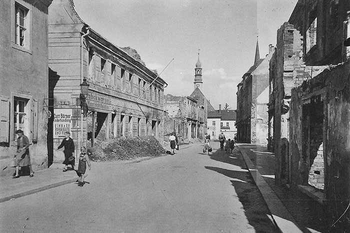 Neustadt 9. Mai 1945 