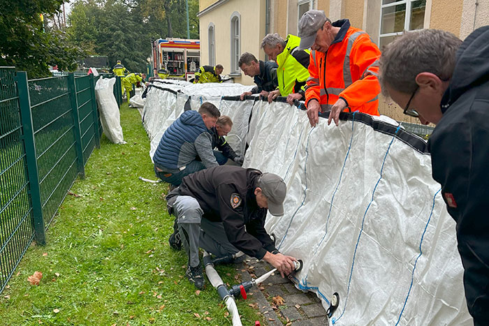 Aufbau Hochschutzwand Aufbau Hochschutzwand