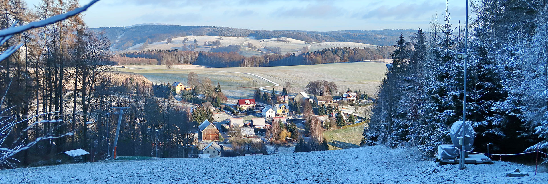 Blick auf Rugiswalde vom Skihang Blick auf Rugiswalde vom Skihang
