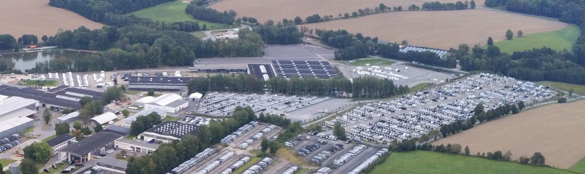 Blick auf das Industriegebiet Kirschallee 1 und 2 Blick auf das Industriegebiet Kirschallee 1 und 2